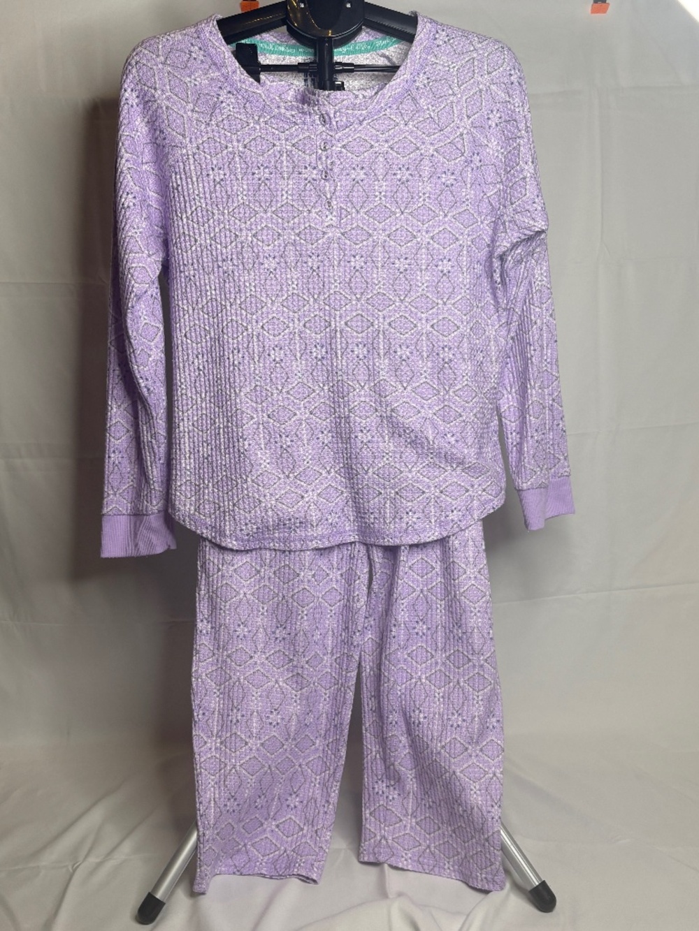 Women’s MUK LUKS Lavender Waffle Knit Henley & Straight Leg Pants Pajama Set L